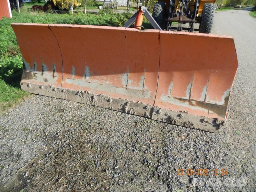 Volvo L 40 B Kolesni nakladalci