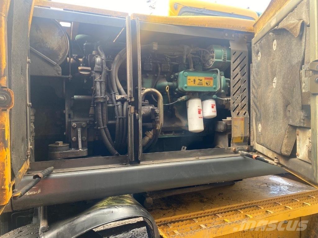 Volvo Ew160B Bagri na kolesih