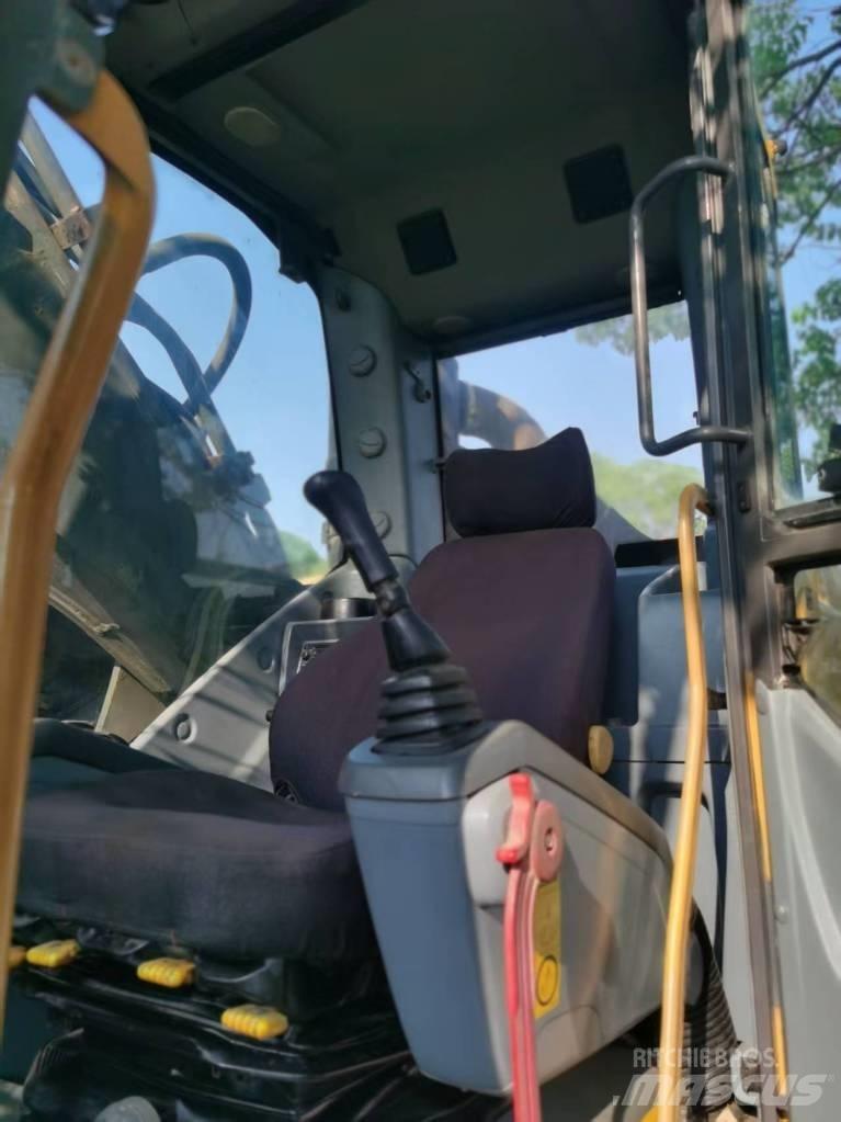 Volvo EC 480 D L Bagri goseničarji
