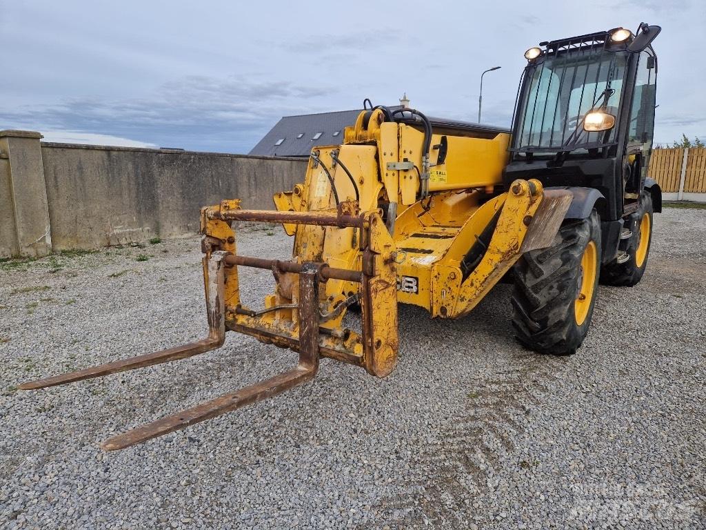 JCB 535-140 Teleskopski viličarji