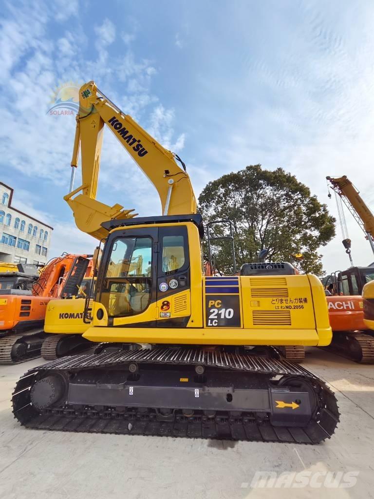 Komatsu PC 210-8 Bagri goseničarji
