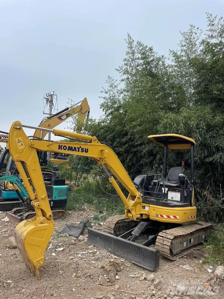 Komatsu PC35 Mini bagri <7t