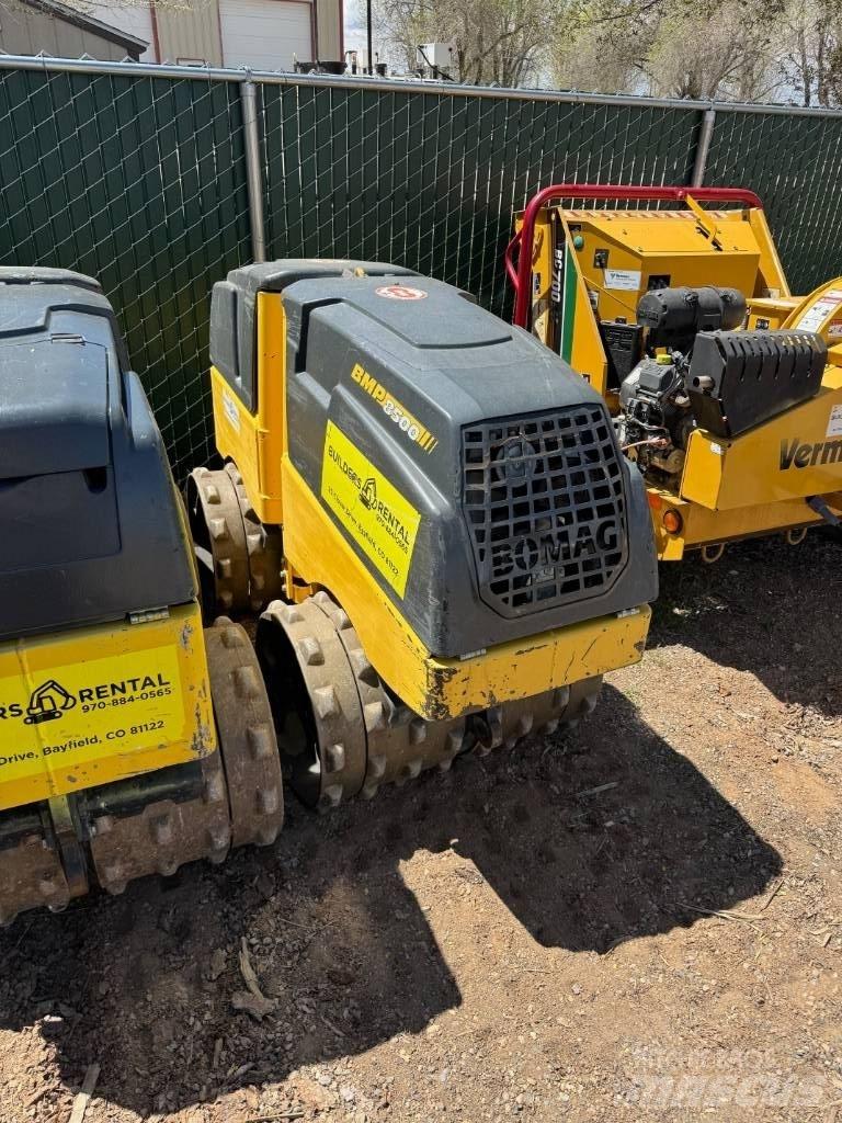 Bomag BMP 8500 Kompaktorji tal