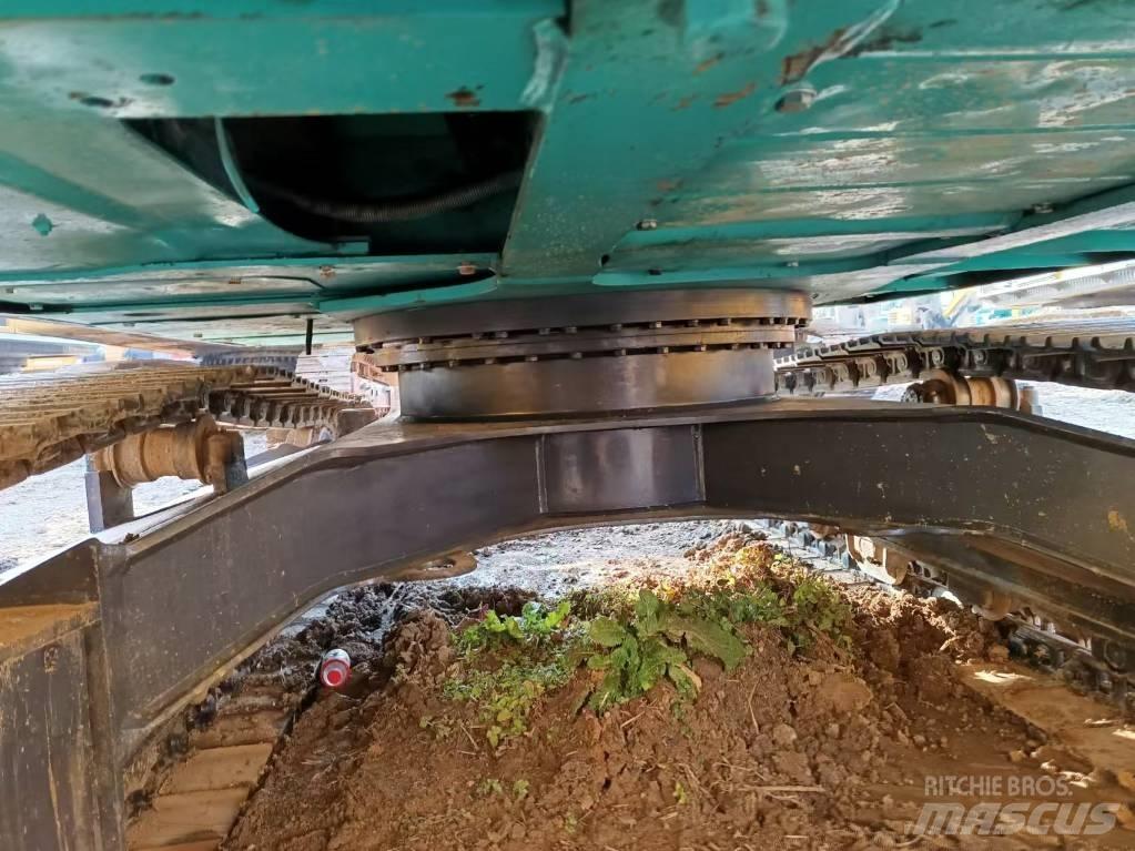 Kobelco SK 140 Bagri goseničarji
