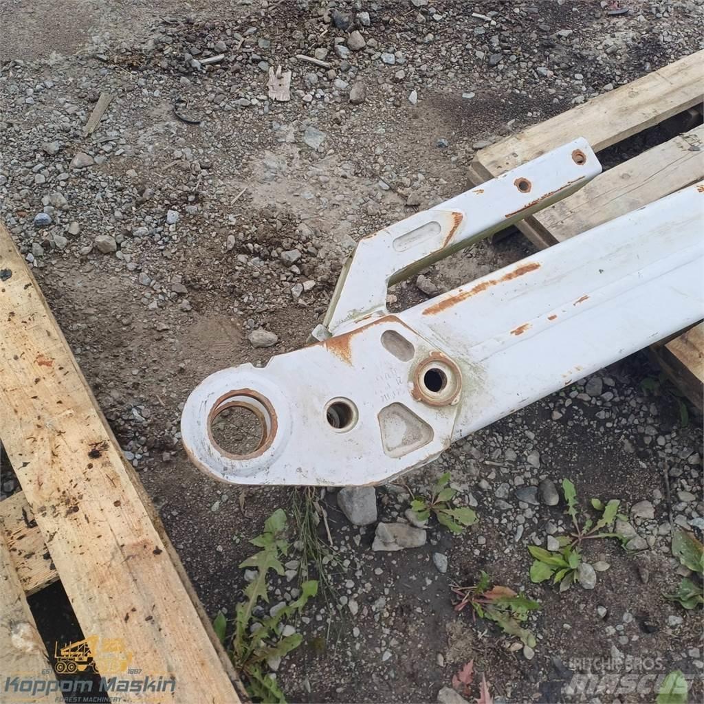 Komatsu 200H Dvigala za gozdne kombajne