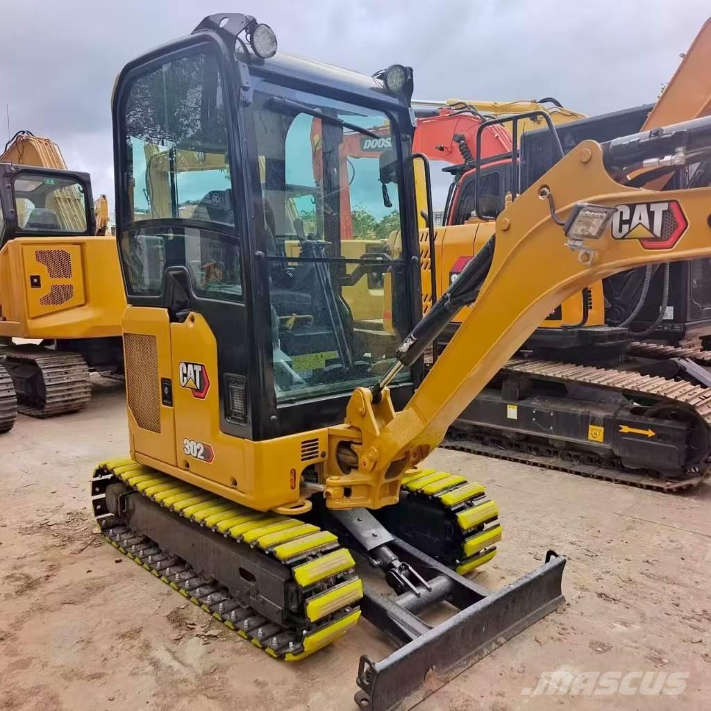 CAT 302 CR Mini bagri <7t