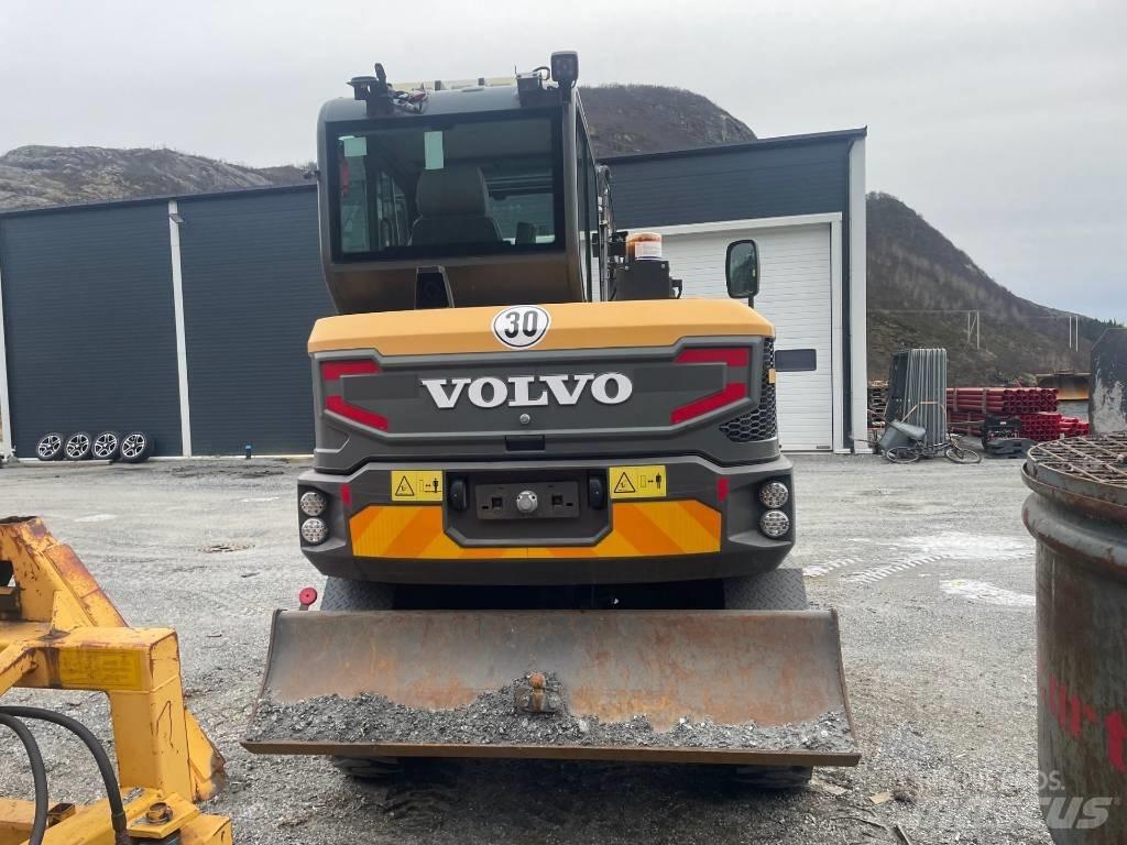 Volvo EW 60 Bagri na kolesih