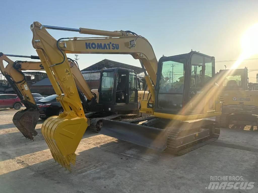 Komatsu PC 60 Bagri goseničarji