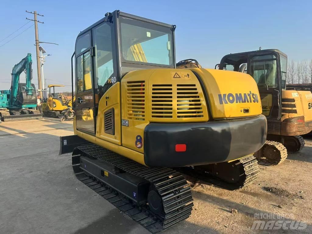 Komatsu PC 60 Bagri goseničarji