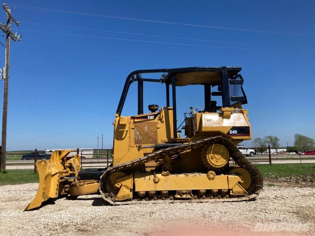 CAT Bulldozer D4H Buldožerji goseničarji