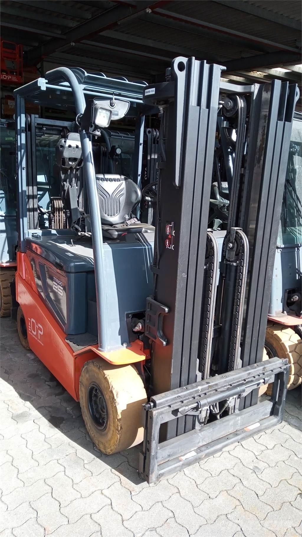 Toyota 8FBMKT25 Električni viličarji