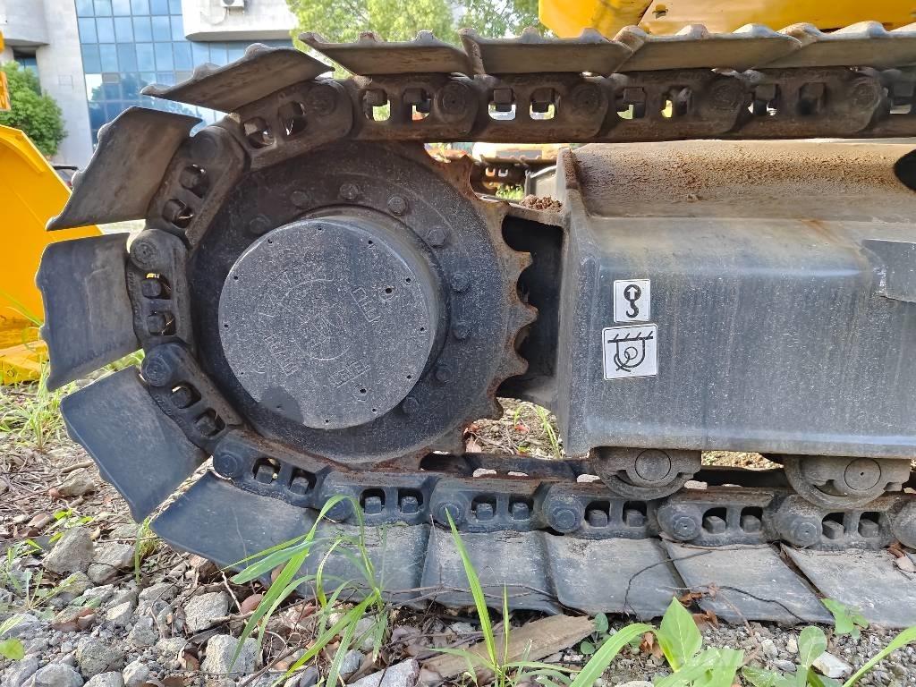 Komatsu PC 130-7 Bagri goseničarji