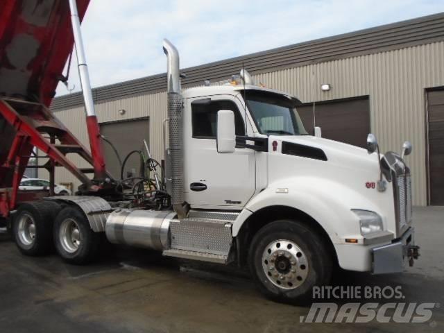 Kenworth T 880 Vlačilci