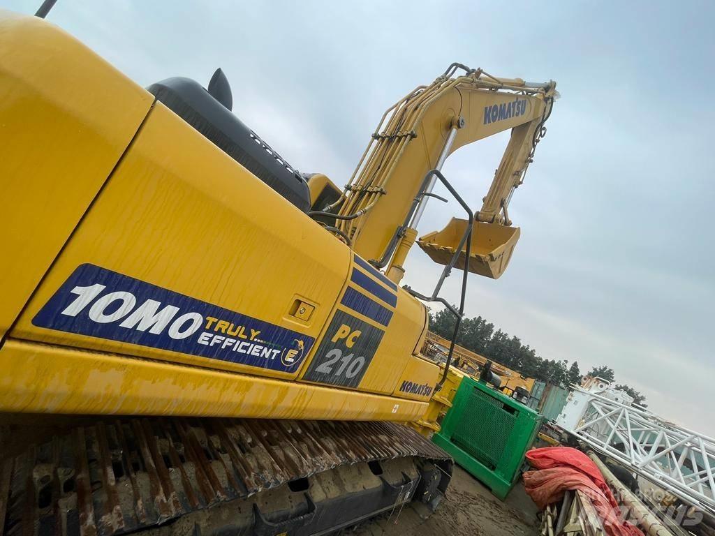 Komatsu PC210-10MO Bagri goseničarji