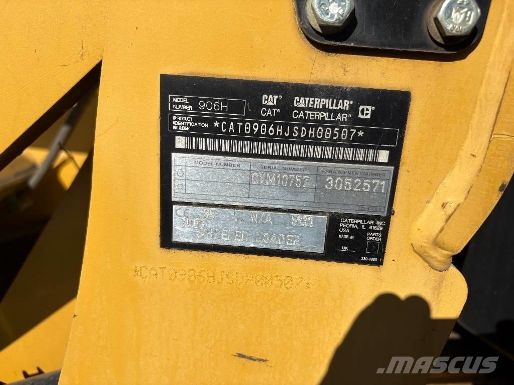 CAT 906 H Kolesni nakladalci