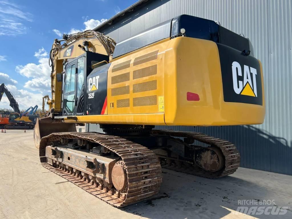 CAT 352F Bagri goseničarji