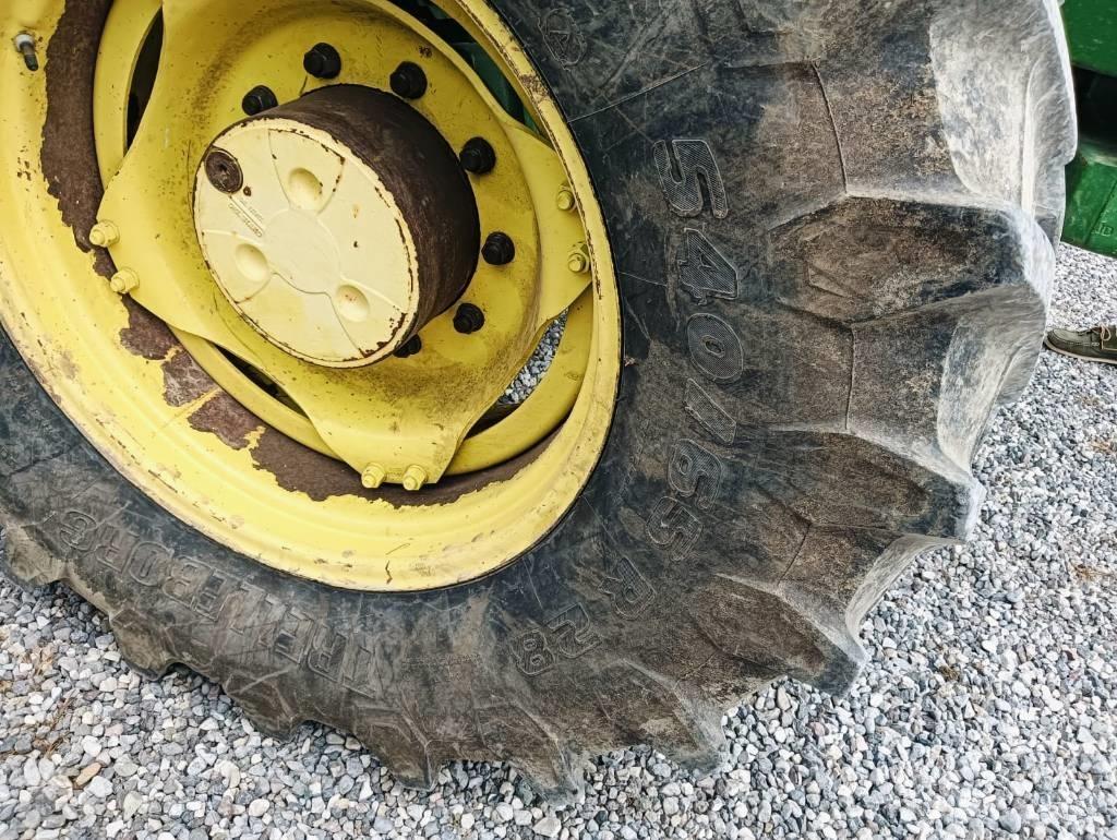 John Deere 6920 Traktorji