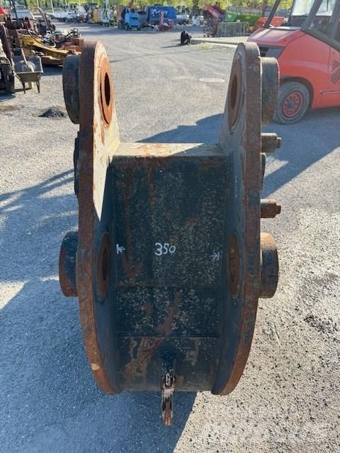 CAT 324 SZER 600 MM Nakladalne žlice