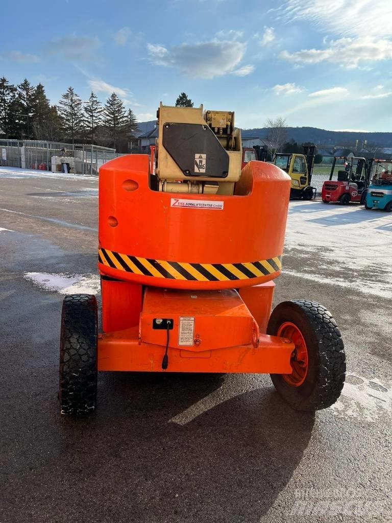 JLG 45 E Zglobne dvižne ploščadi