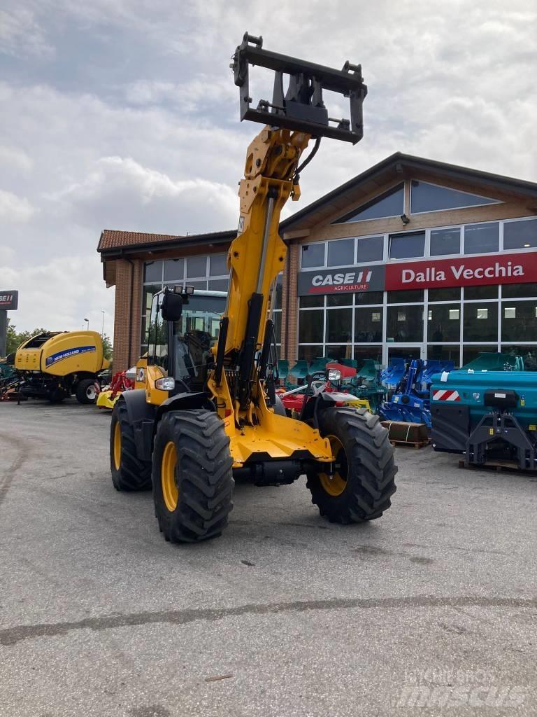 JCB TM 320 Kmetijski teleskopski nakladalci