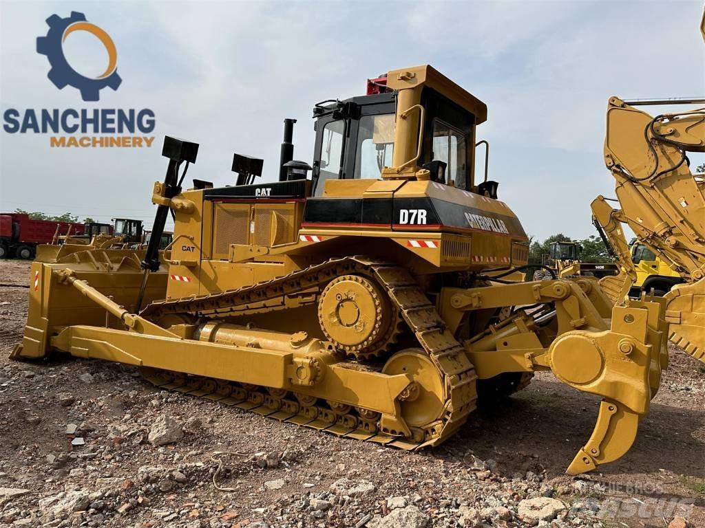 CAT D 7 R Grederji