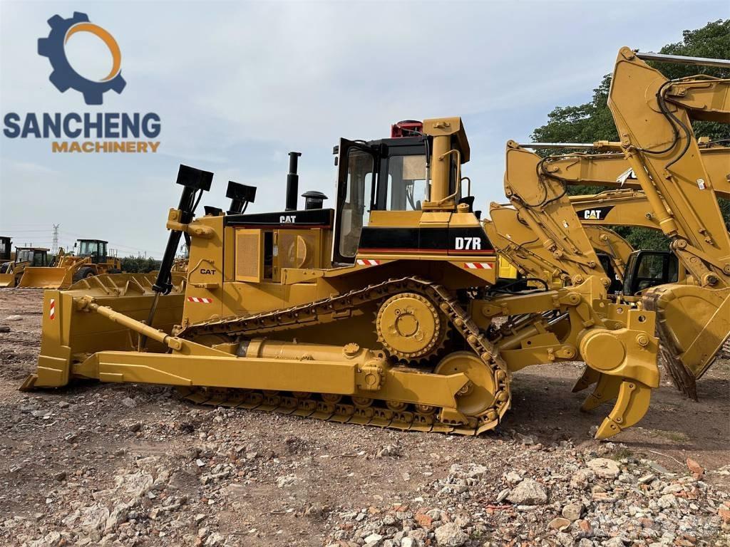 CAT D 7 R Grederji