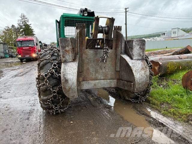 Timberjack 240C Skiderji