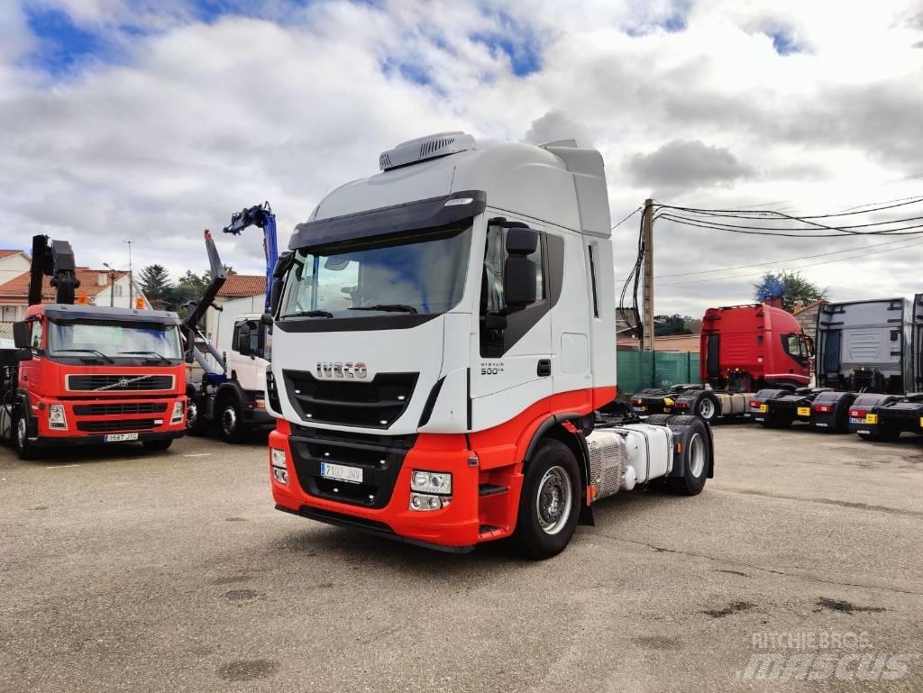 Iveco AS 440 S50 Vlačilci