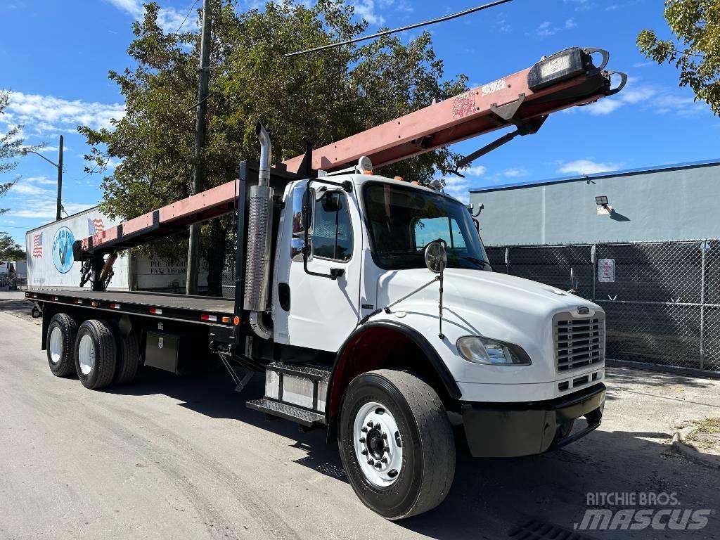 Freightliner M2 Tovornjaki s kesonom/platojem