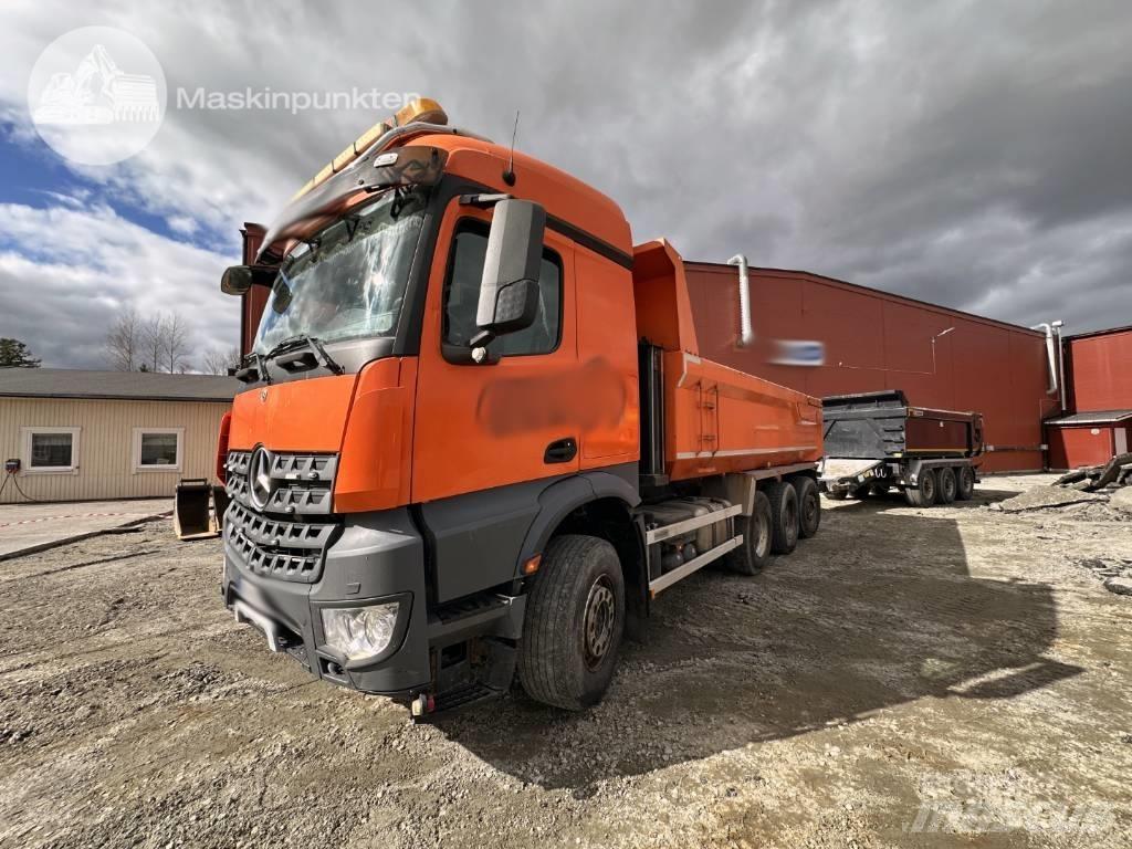 Mercedes-Benz Arocs Kiper tovornjaki