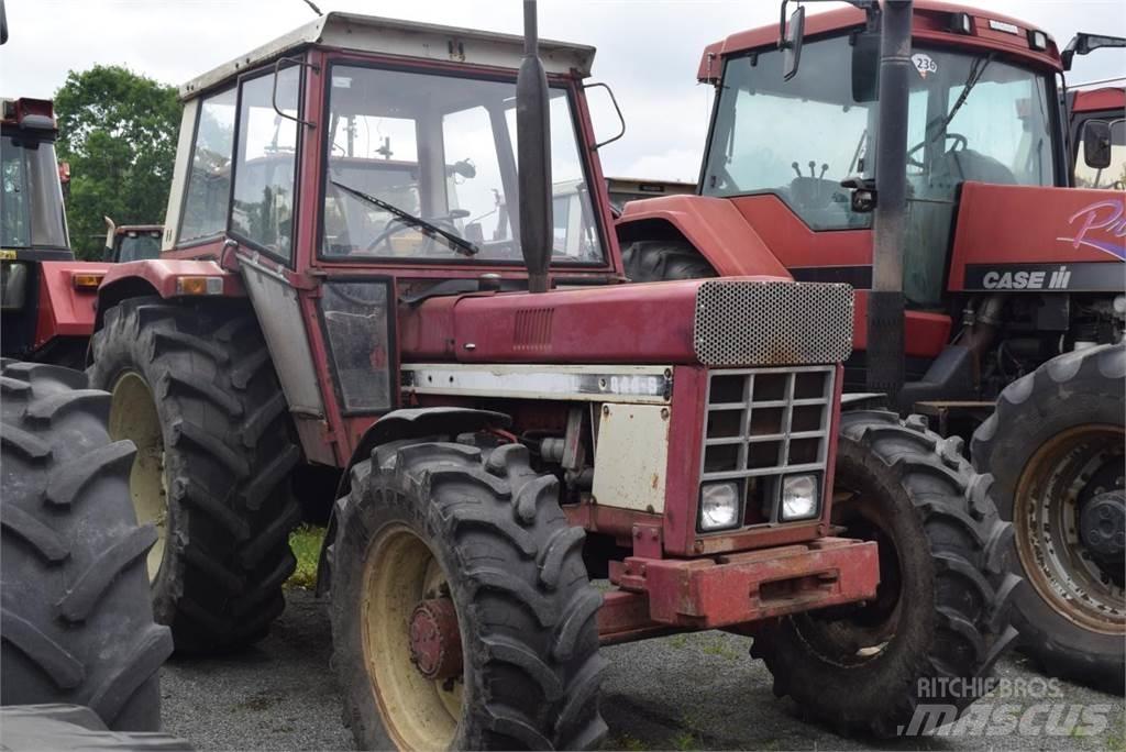 Case IH 844 A/S Traktorji