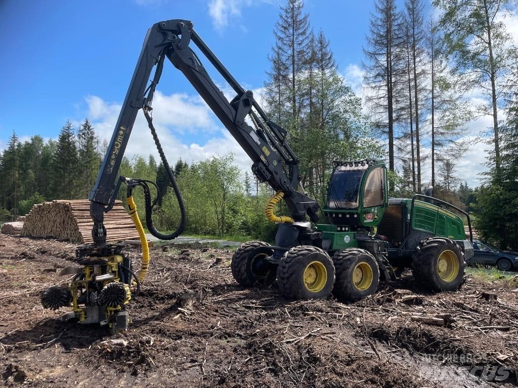 John Deere 1270 G Harvesterji