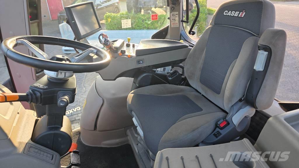 Case IH Puma 220 CVX Traktorji