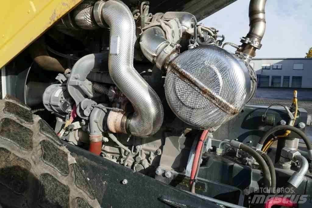Bomag BW 213 D-5 Kompaktorji tal