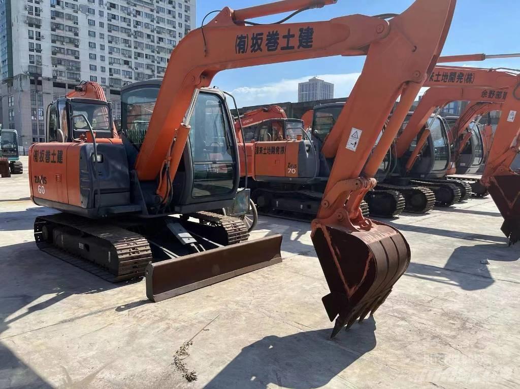 Hitachi ZX 60 Bagri goseničarji