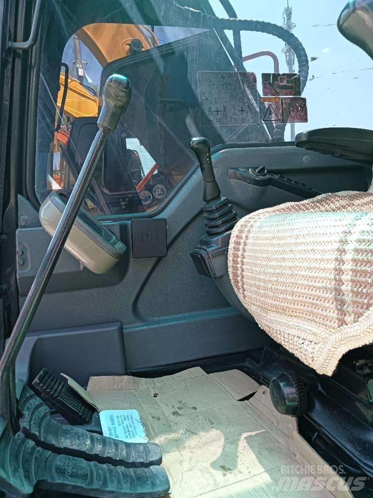 Volvo EC 140 Bagri goseničarji