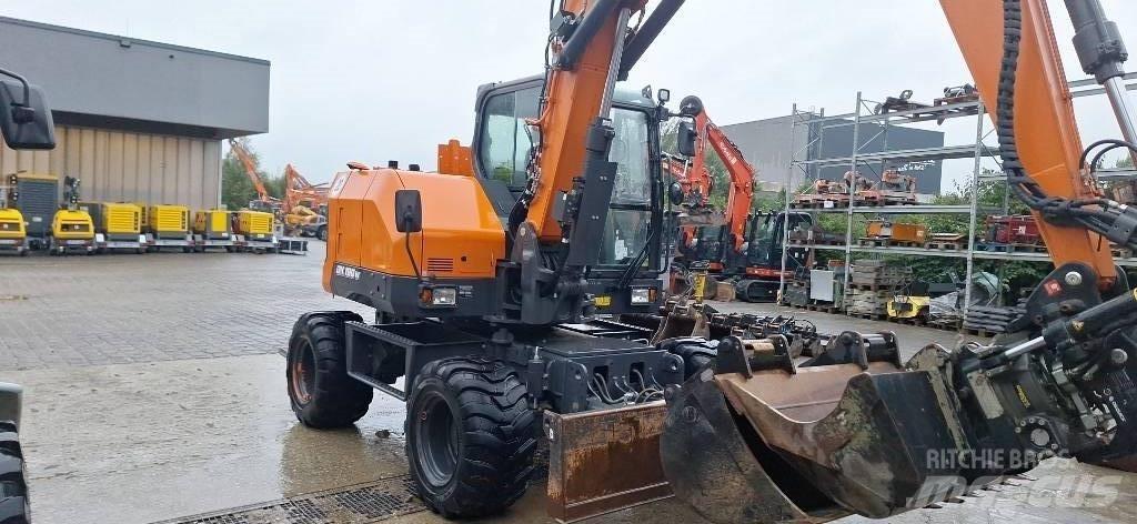 Doosan DX 100 W-7 Bagri na kolesih