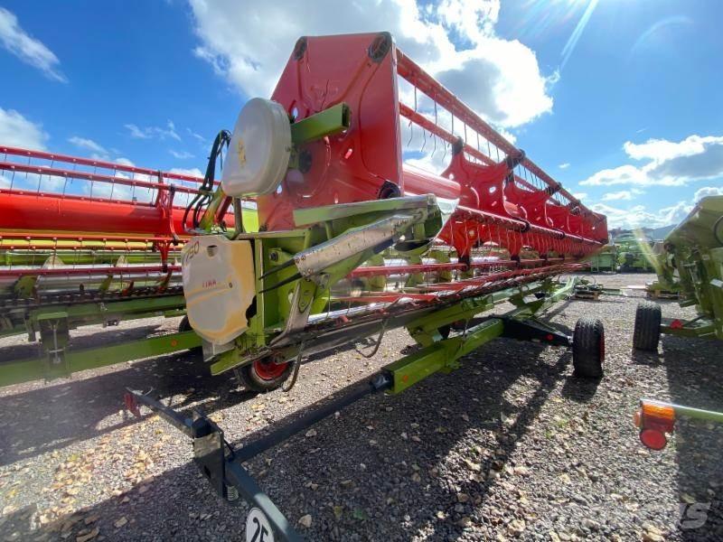 CLAAS LEXION 750 Kombajni