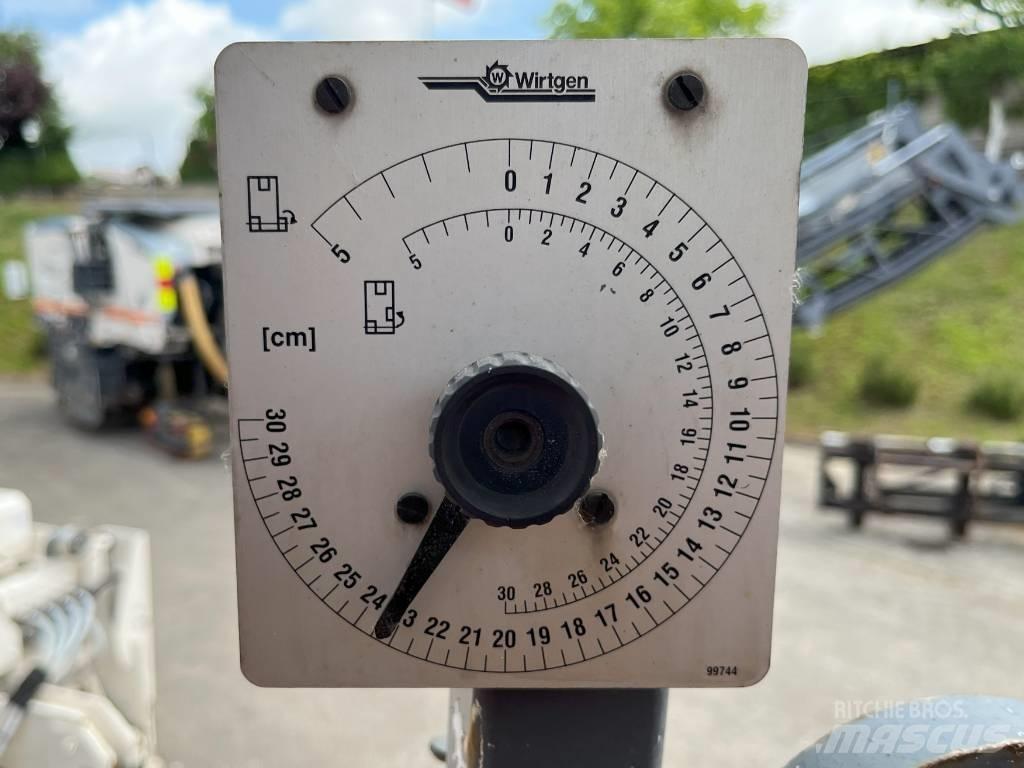 Wirtgen W 1000 F Freze za asfalt