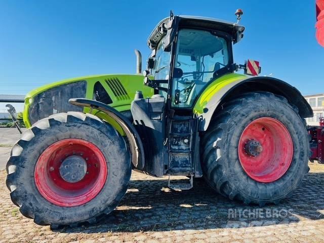 CLAAS Axion 950 Traktorji