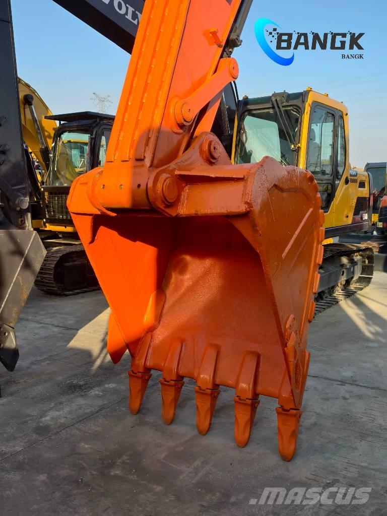 Doosan DX 300 LC Bagri goseničarji