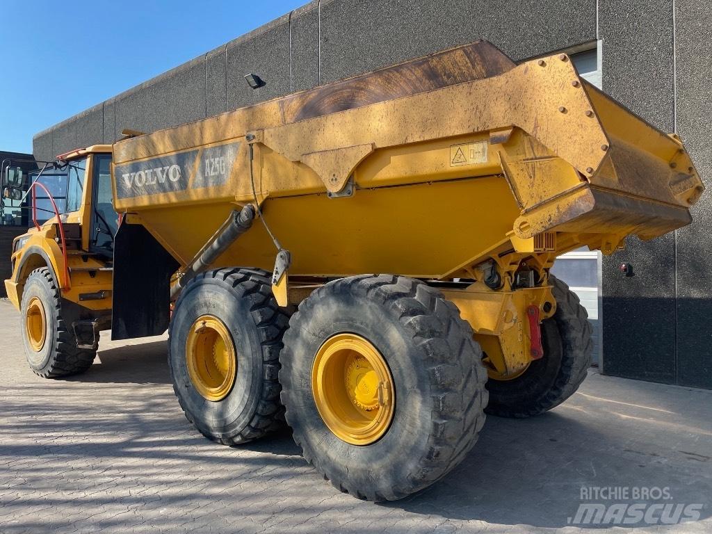Volvo A25G Zglobni demperji