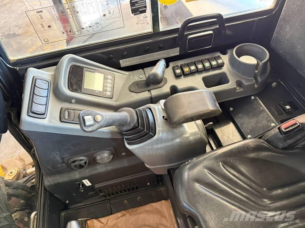 Yanmar Vio 50, Vio50 Mini bagri <7t