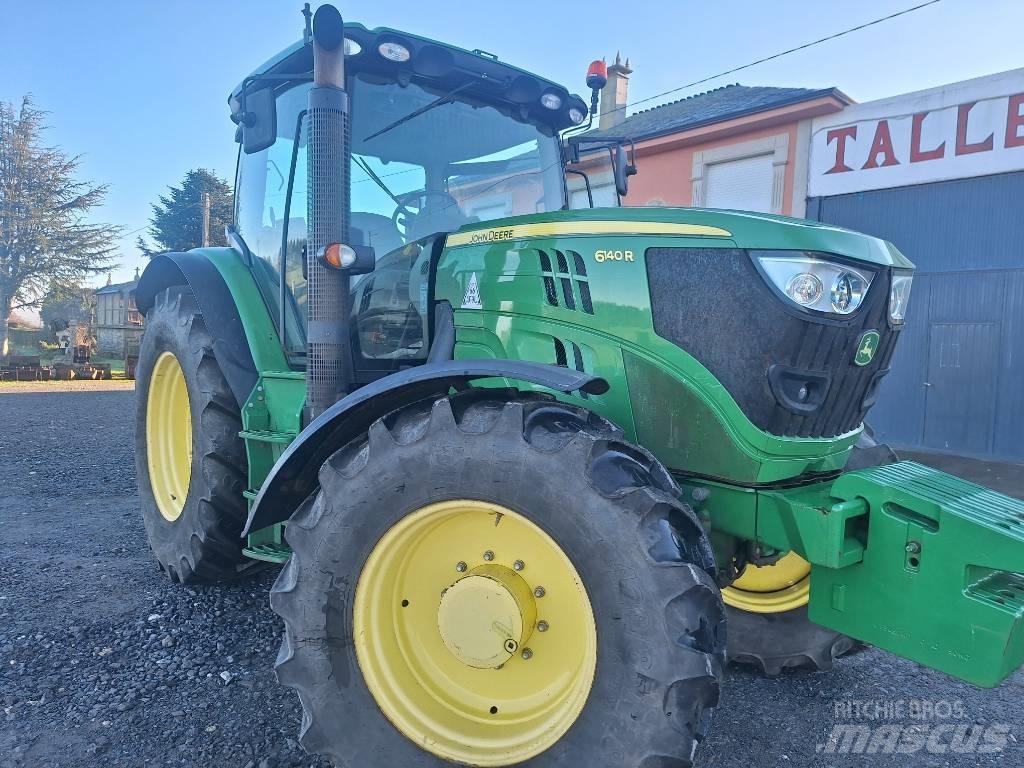 John Deere 6140 R Traktorji