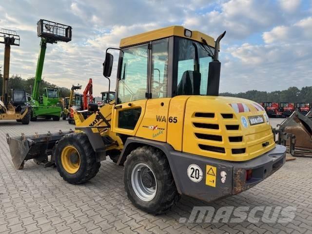 Komatsu WA 65-3 Kolesni nakladalci