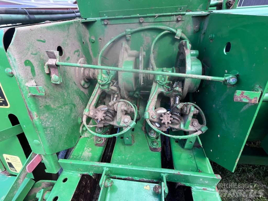 John Deere 359 Balirke (kvadratne bale)