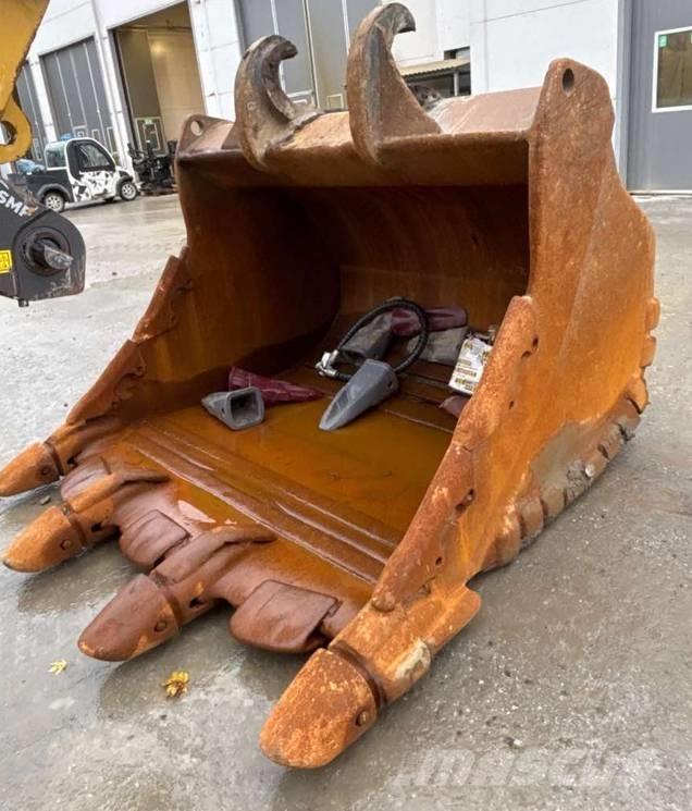 CAT 352 F Bagri goseničarji