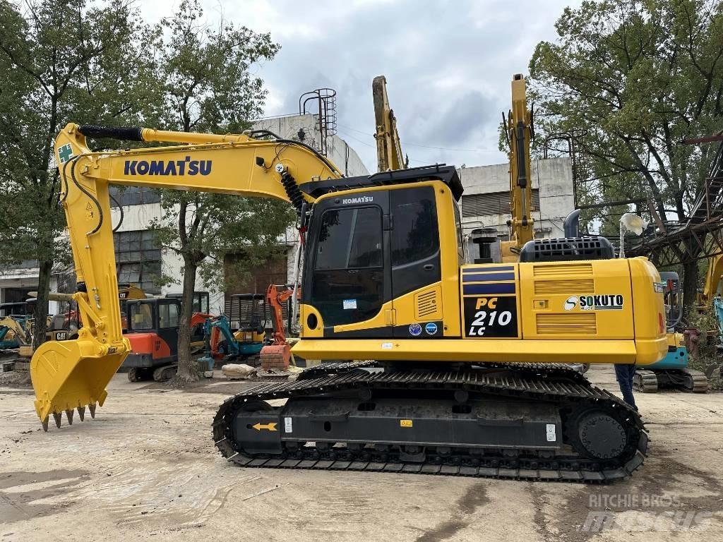 Komatsu PC 210-8 Bagri goseničarji