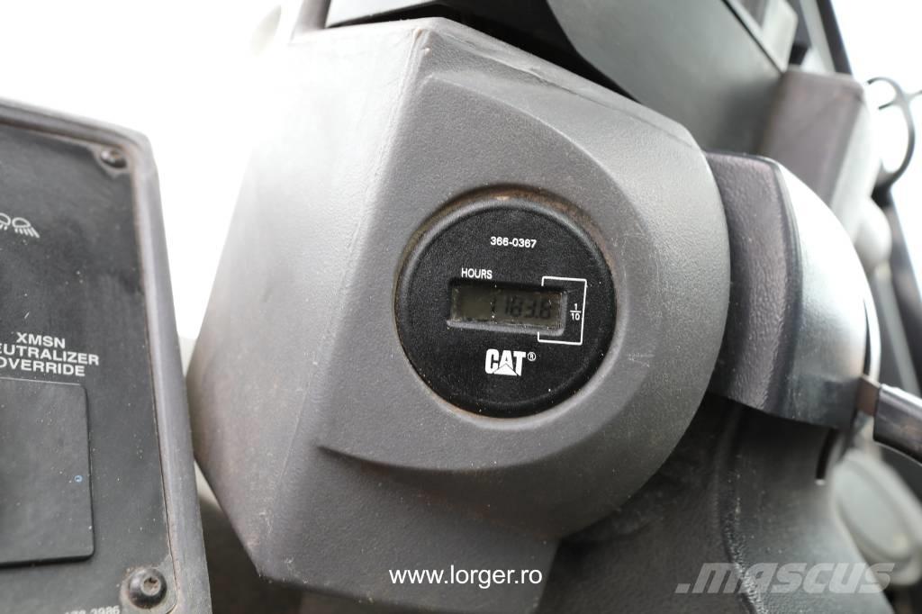 CAT 914 G Kolesni nakladalci