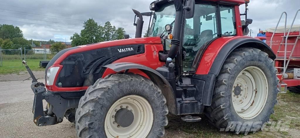 Valtra T 203 Traktorji